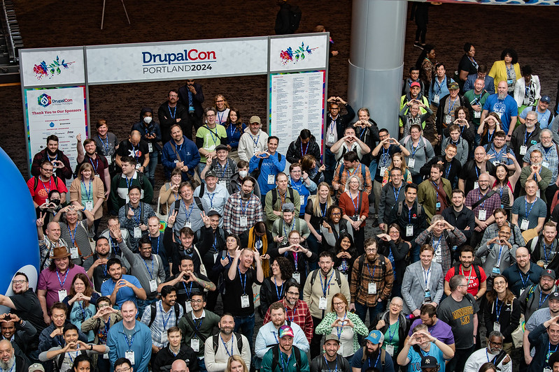 Some of the crowd at the group photo in DrupalCon Portland!